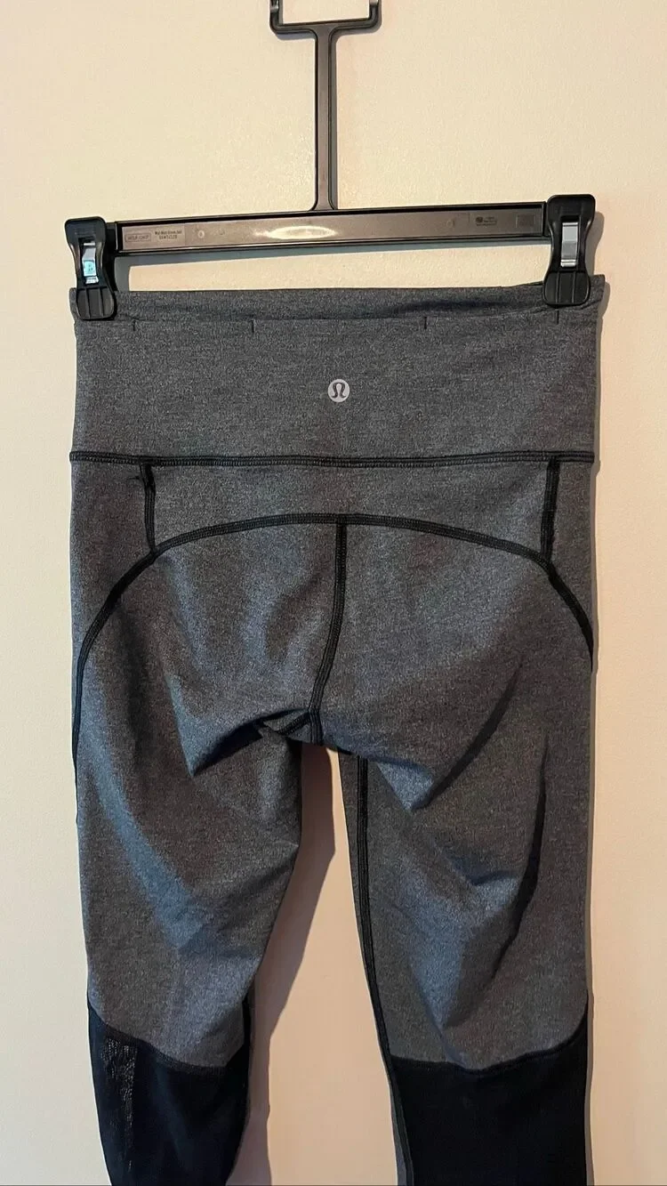 Lululemon Enlite Crop Leggings Size 4 small Heathered Grey Mesh Panel Yoga Run